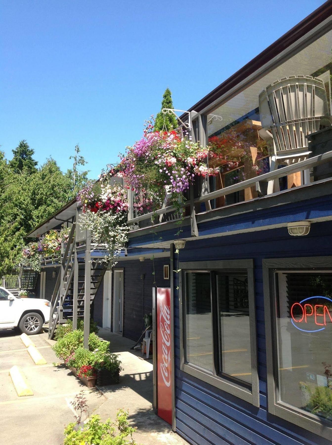 Tofino Motel Harbourview Екстер'єр фото